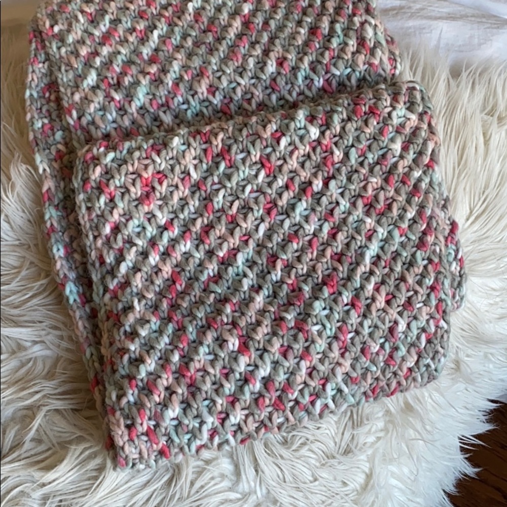 Pink and lavender knit scarf